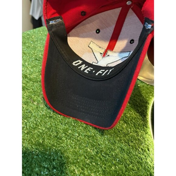 Youngstown State Penguins hat cap fitted one size OSFA red flex fit Top of world - Picture 6 of 8